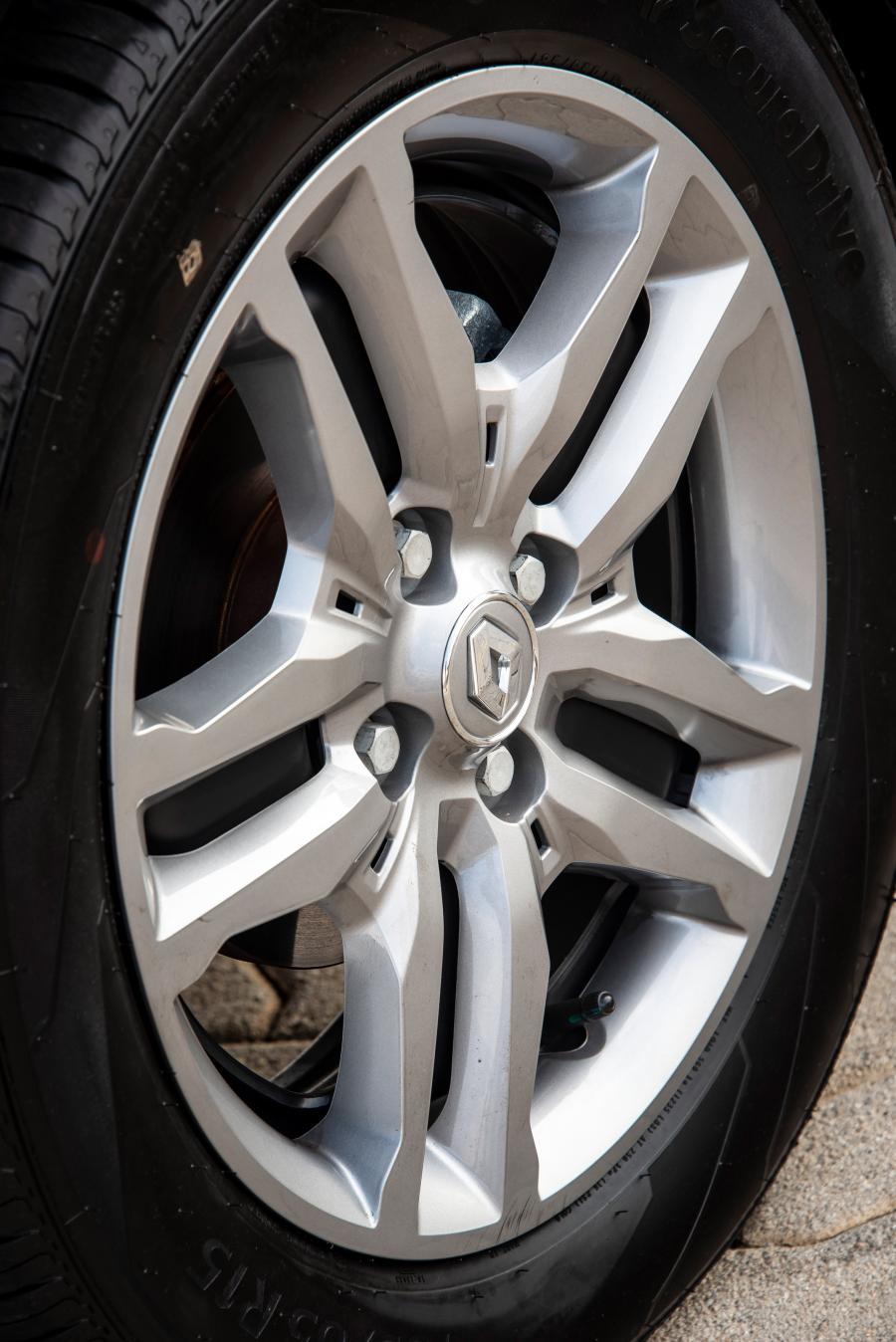 Колеса Renault Triber 2020 года  (ZA) (фото 2 из 13)